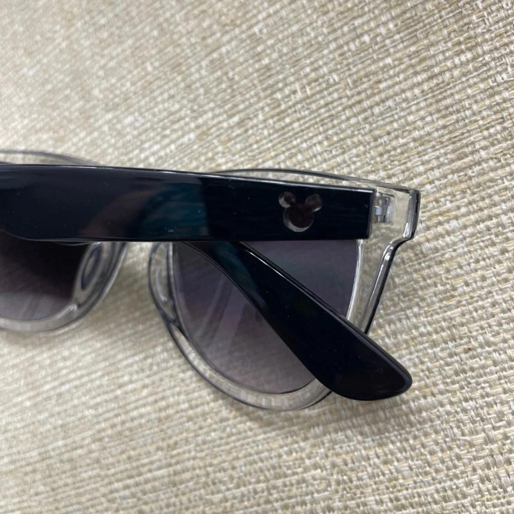 Disney Sunglasses EUC - Picture 4 of 5